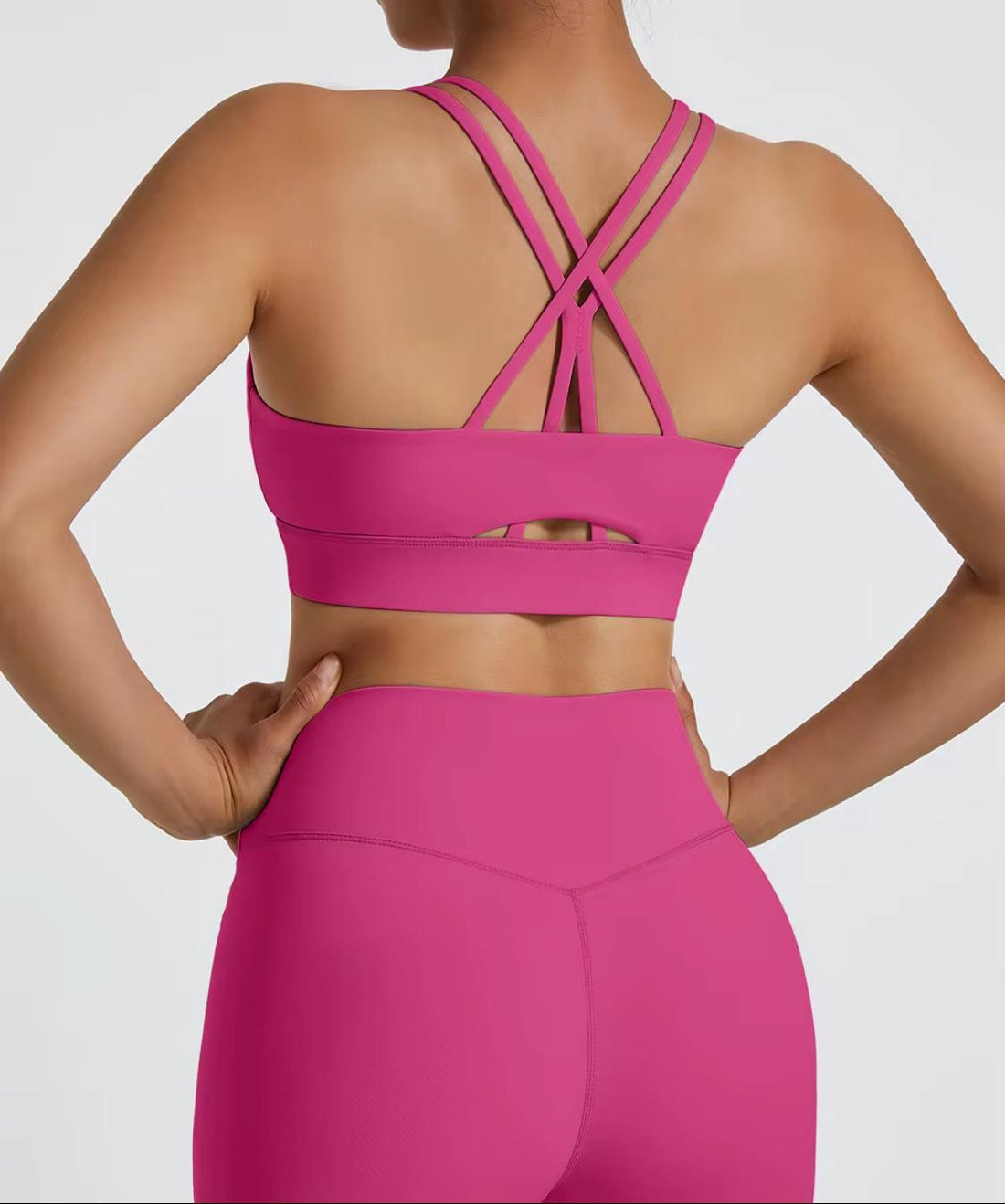 KOMFYX Cross-Back Seamless Set – “Move with Confidence”