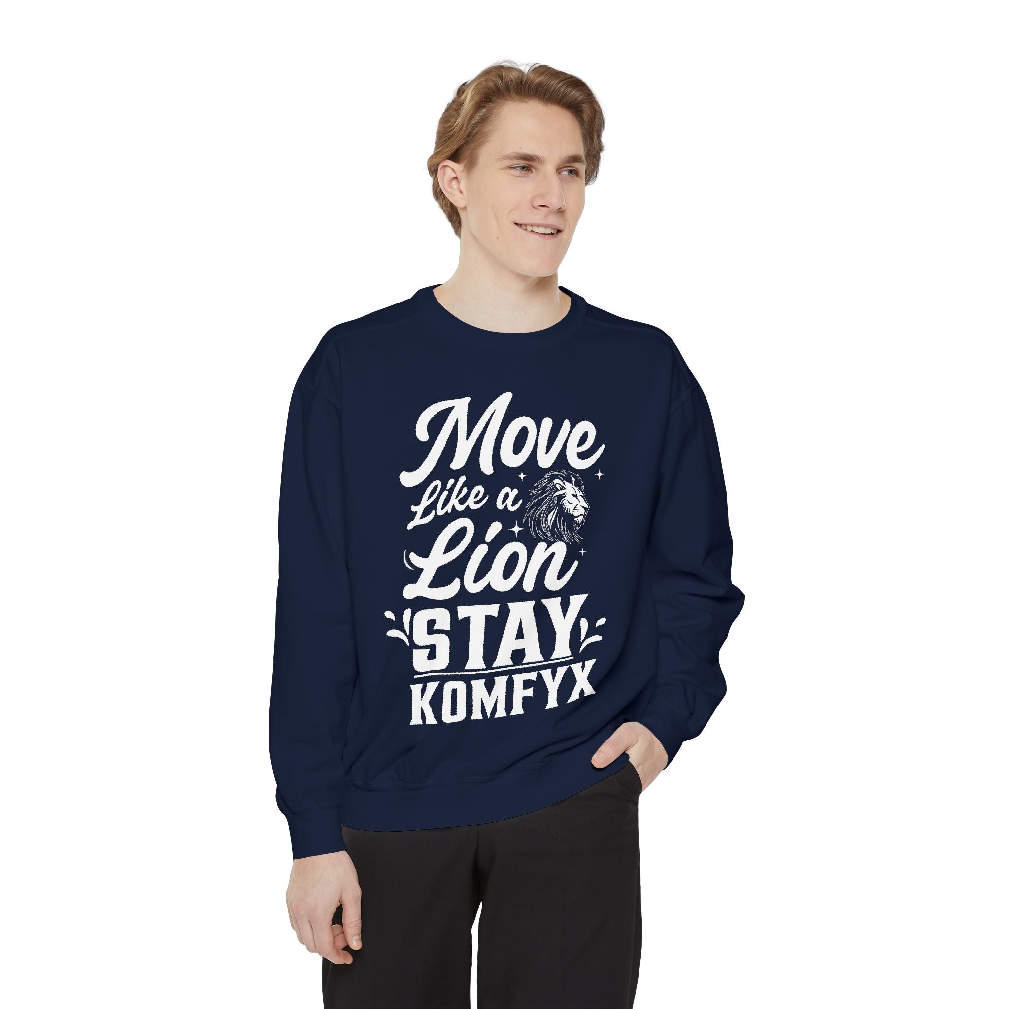 Move like a lion - Garment-Dyed Sweatshirt