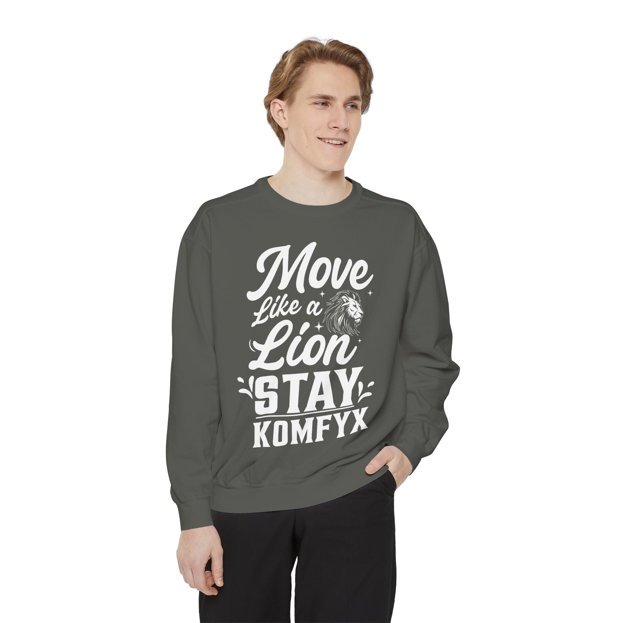 Move like a lion - Garment-Dyed Sweatshirt