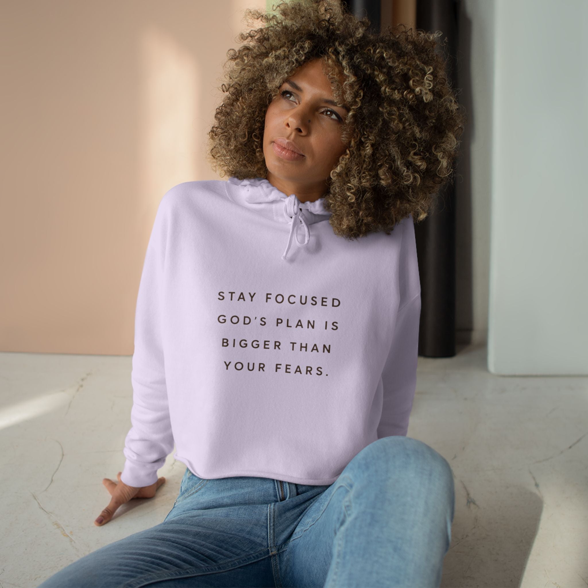 KOMFYX Stay Focused Cropped Hoodie